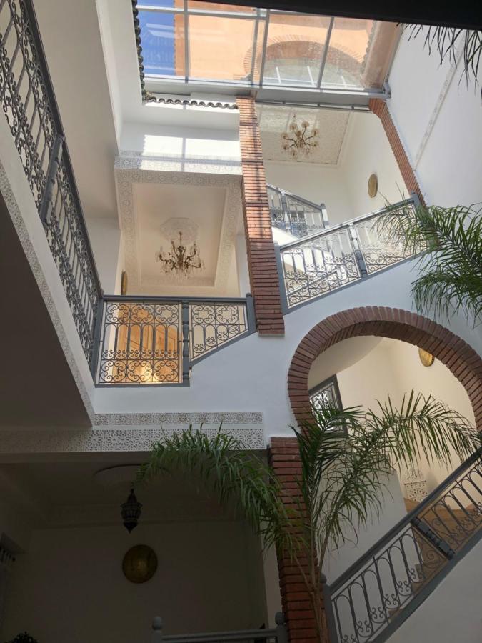 Riad Tifawt Marrakesh Buitenkant foto