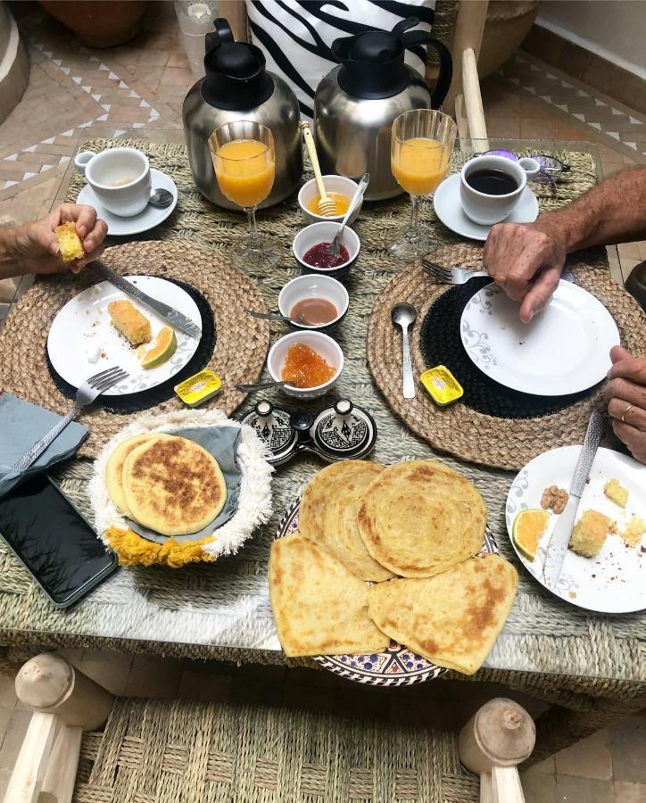 Riad Tifawt Marrakesh Buitenkant foto